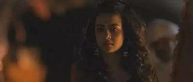 吸血鬼妓女,探寻黑暗世界的秘密恋情